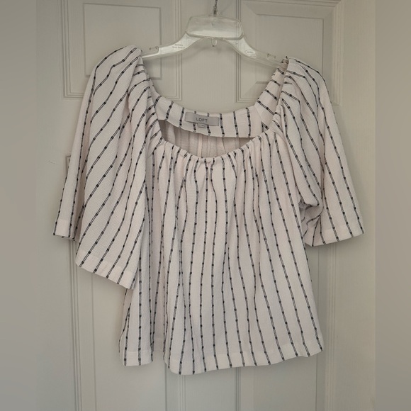 LOFT Dot Stripe Flutter Square Neck Top / Size Large (Never Worn) - Picture 1 of 12